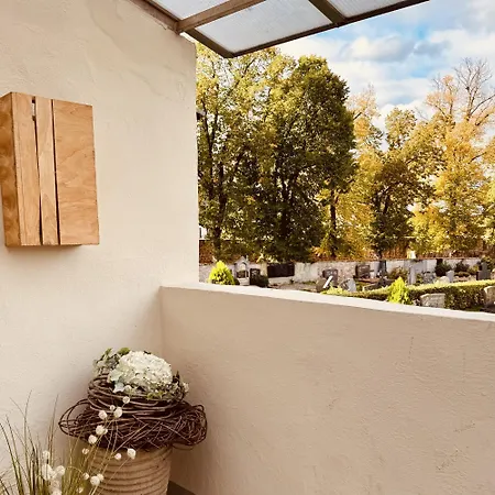 Mainglueck Semesterbostad *